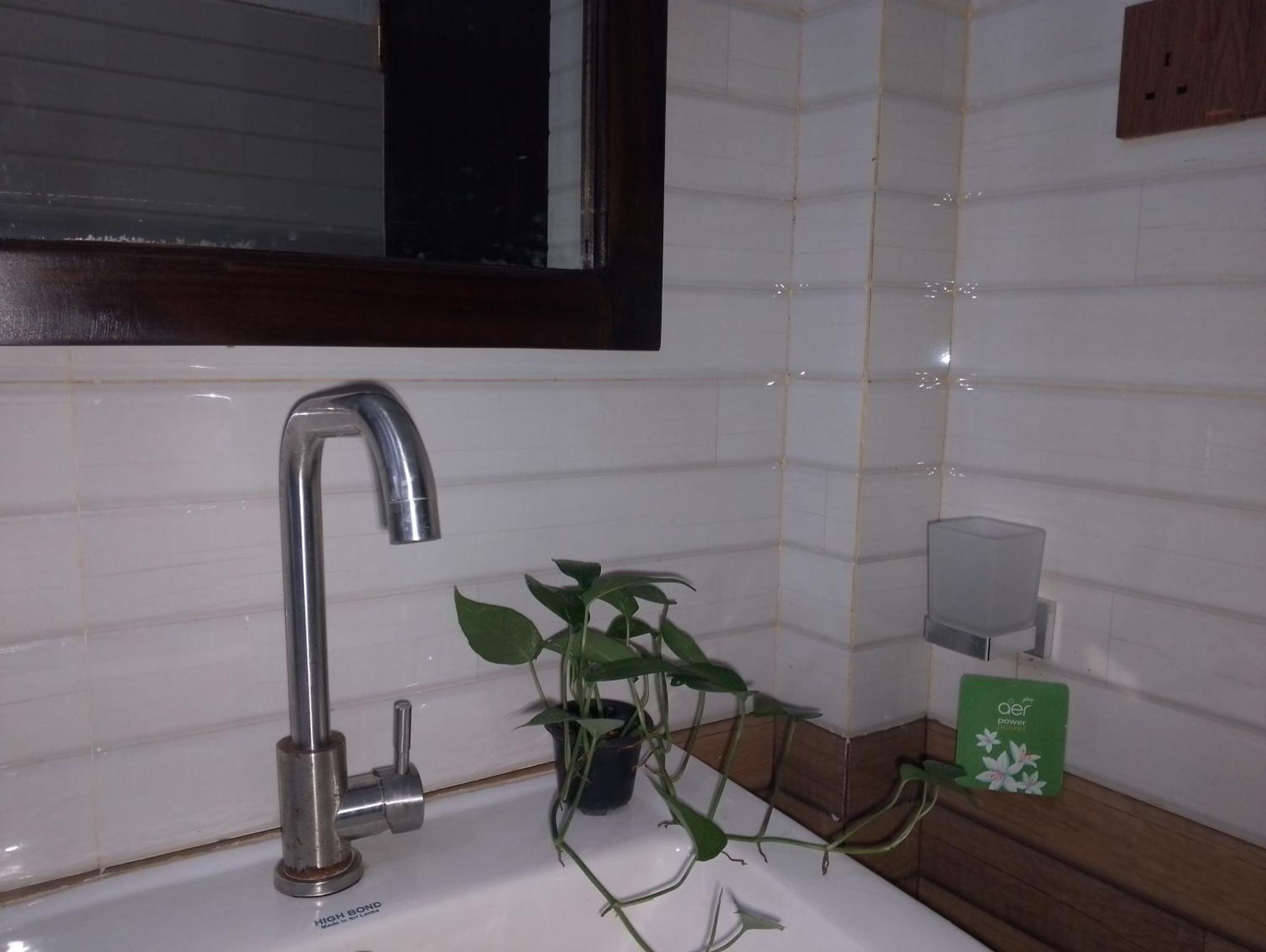 Sun Sea Guest Home Tangalle Exterior photo